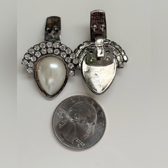 Vintage Bluette "Made in France" rhinestone and faux pearl shoe clips. - Picture 4 of 5